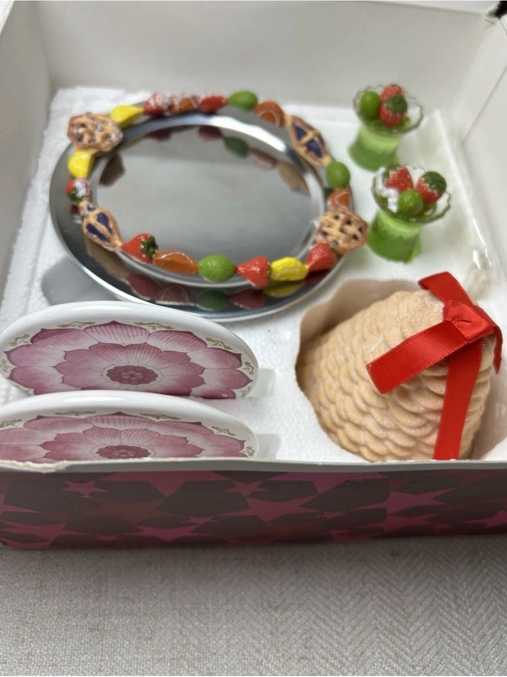 American Girl Felicity Treat Set Complete With Original Box Retired NIB